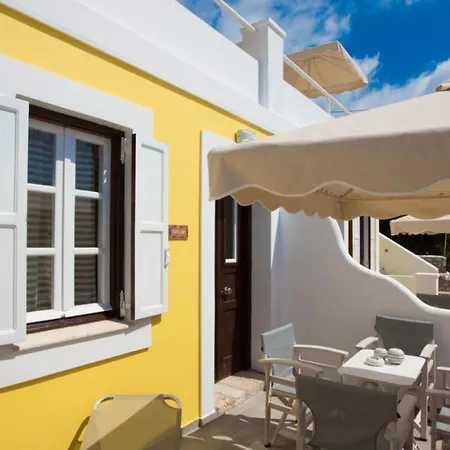 Chic & Modern With Swim Access *