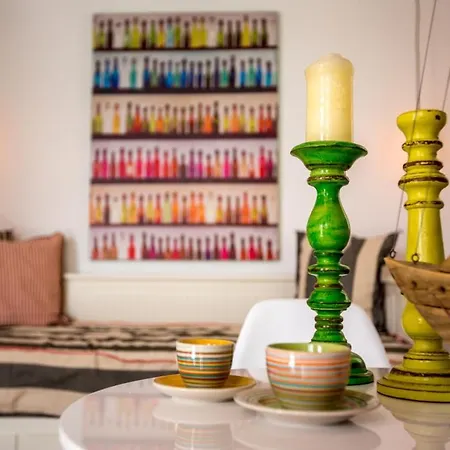 Chic & Modern With Swim Access *