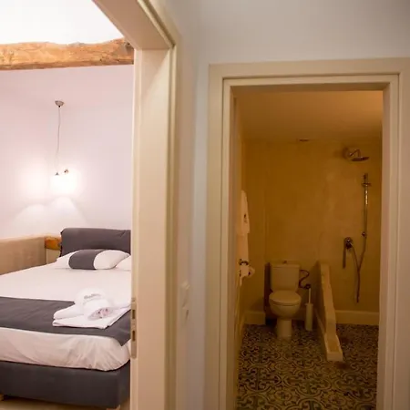 Hébergement de vacances Chic & Modern With Swim Access Chalki Town