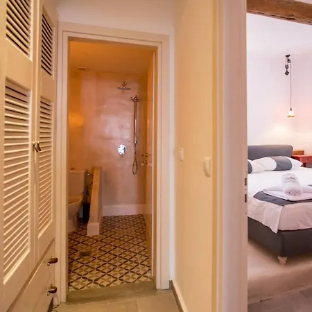 Ferienhaus Chic & Modern With Swim Access *